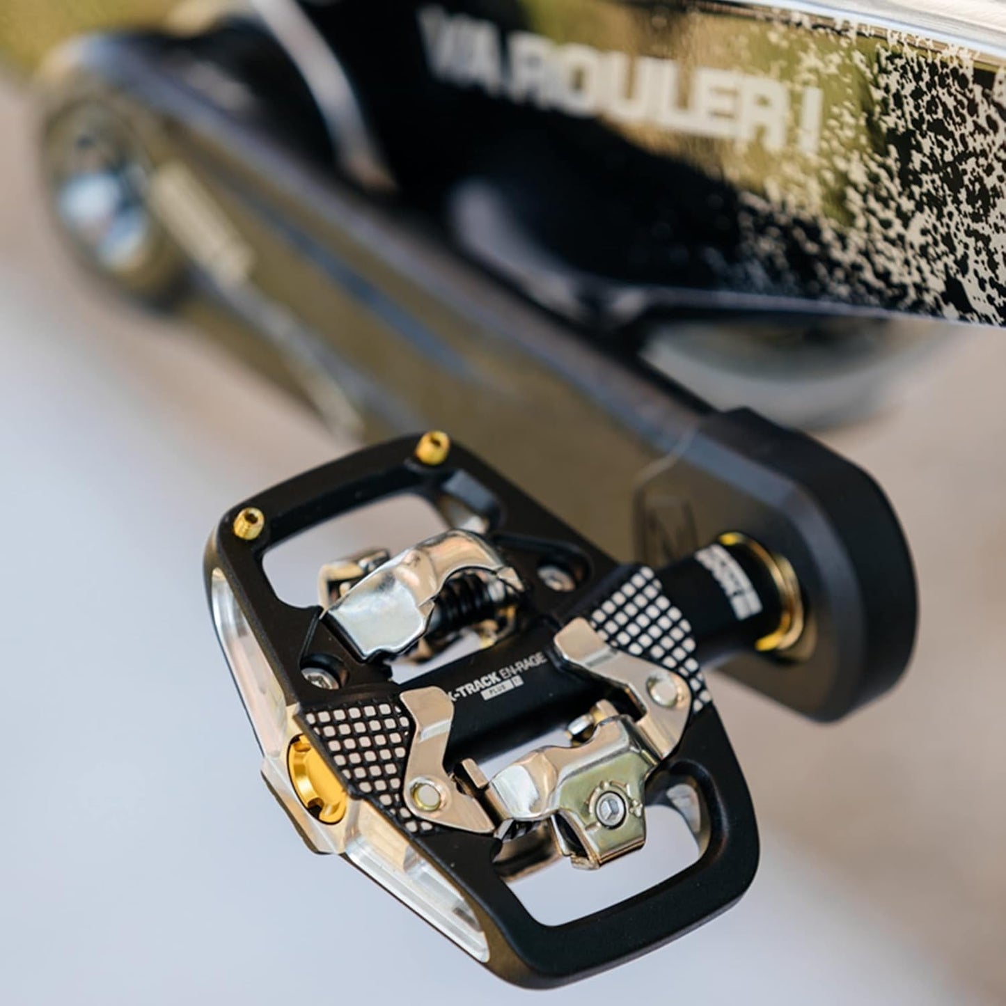 Look Cycle - X-Track En-Rage Plus MTB Pedals - Standard SPD Mechanism Compatible - Ultra Strong Forged Aluminum Body - Large Contact Surfaces - Ideal Enduro Bike Pedals