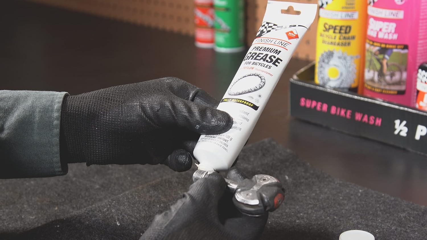 Finish Line Premium Grease made with Teflon Fluoropolymer, 3.5 Ounce